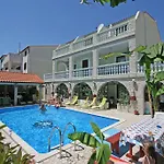 & Lo & Mar Gostinjska kuća