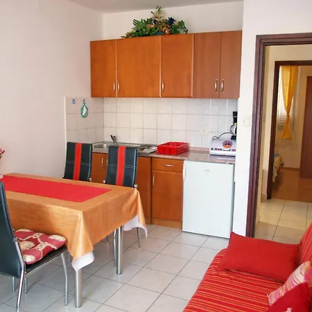 & Lo & Mar Guest house 3*