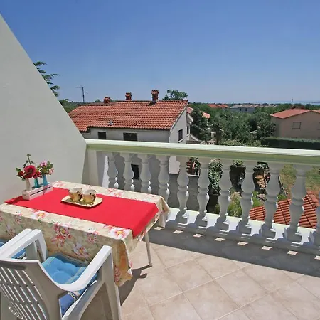 & Lo & Mar Guest house 3*